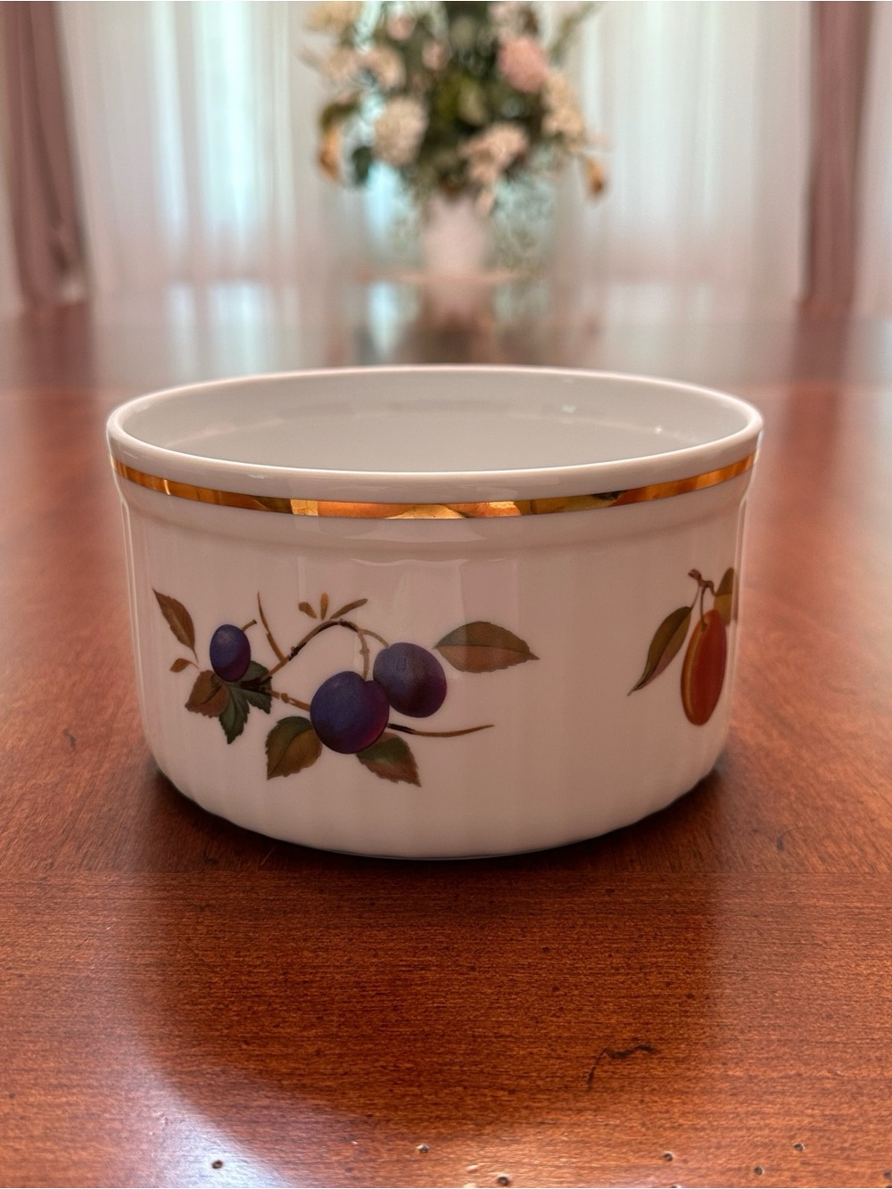 Vintage Royal Worcester Evesham Gold Soufflé Dish 6.5 inches